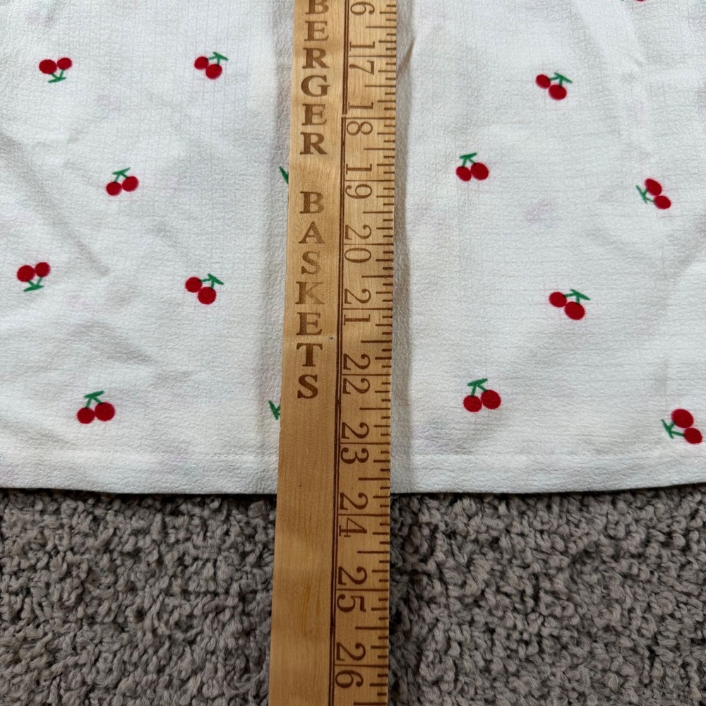 Cherry Pajama Set Short Sleeve Shorts Medium sleepwear retro red
PJs cottagecore - Picture 8 of 15